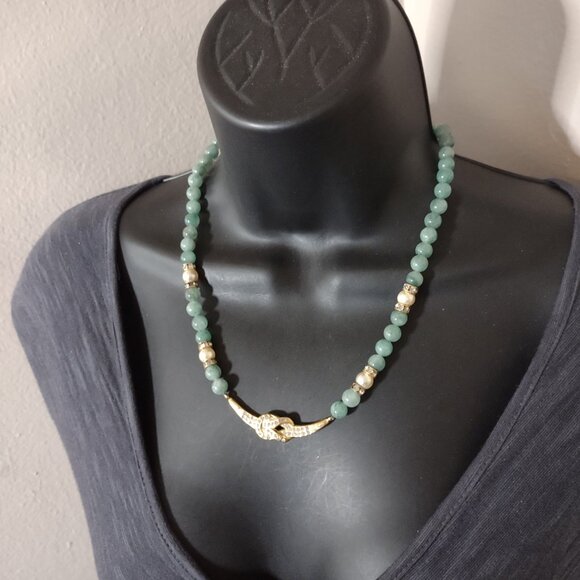 20 Inch Heavy Green And Gold Tone Bead Necklace - Picture 1 of 13